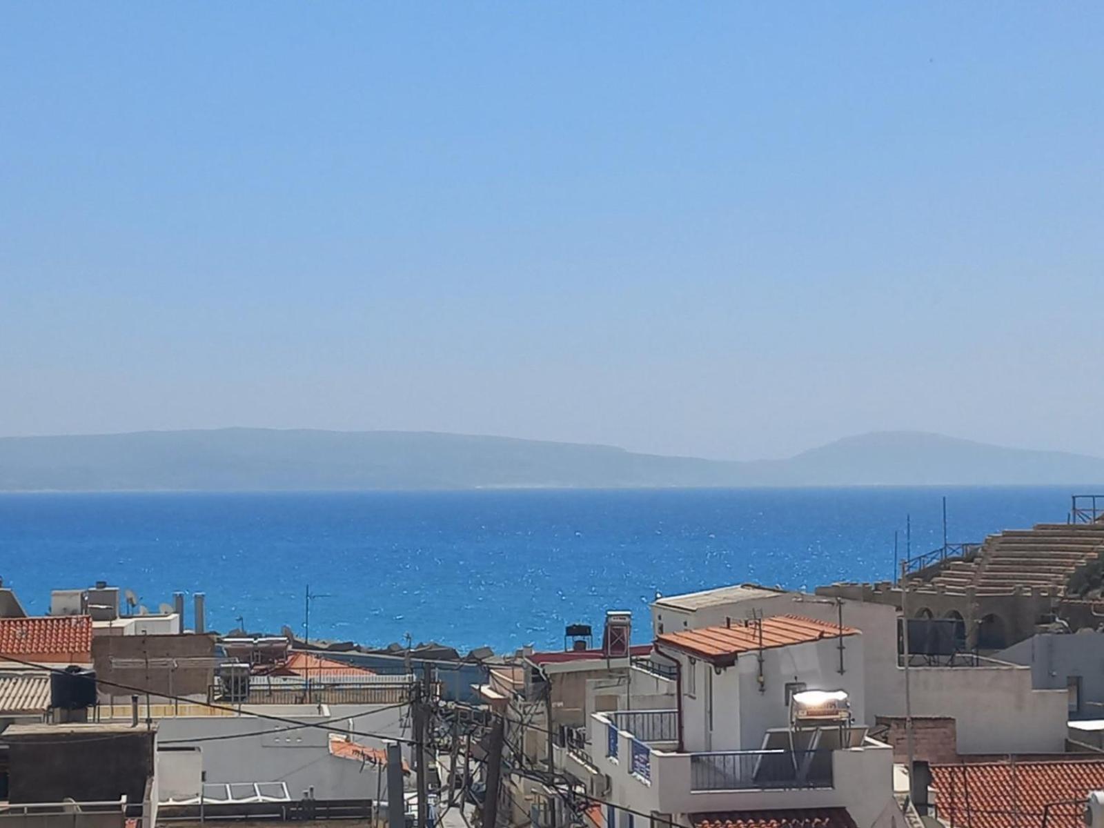 Happy Days Apartment Agia Galini  Exterior photo