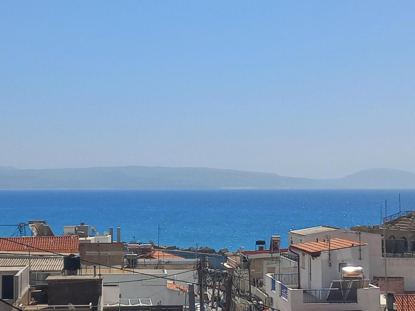 Happy Days Apartment Agia Galini  Exterior photo